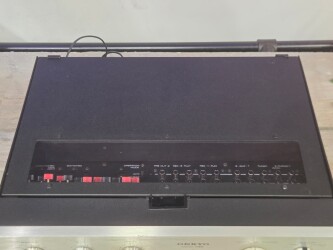 Model 732 Integrated Stereo Amplifier 732 2