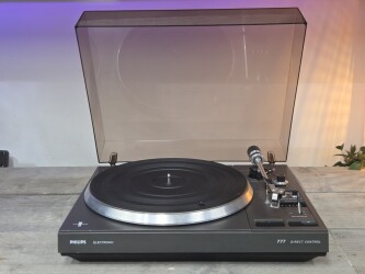 AF 777 platenspeler AF777