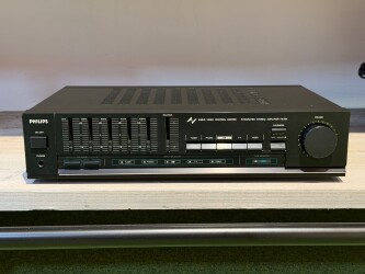 FA 564 Stereo Amplifier 040626-1