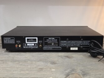 RCD-970BX CD speler 504 144232 2