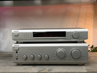 FM Stereo/FM-AM Tuner ST-SE520 / Integrated Stereo Amplifier TA-FE530R 5102861